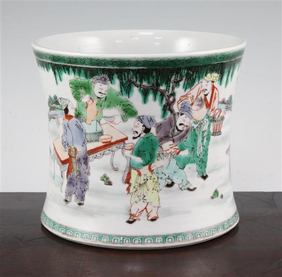 A Chinese famille verte brush pot, 17cm.